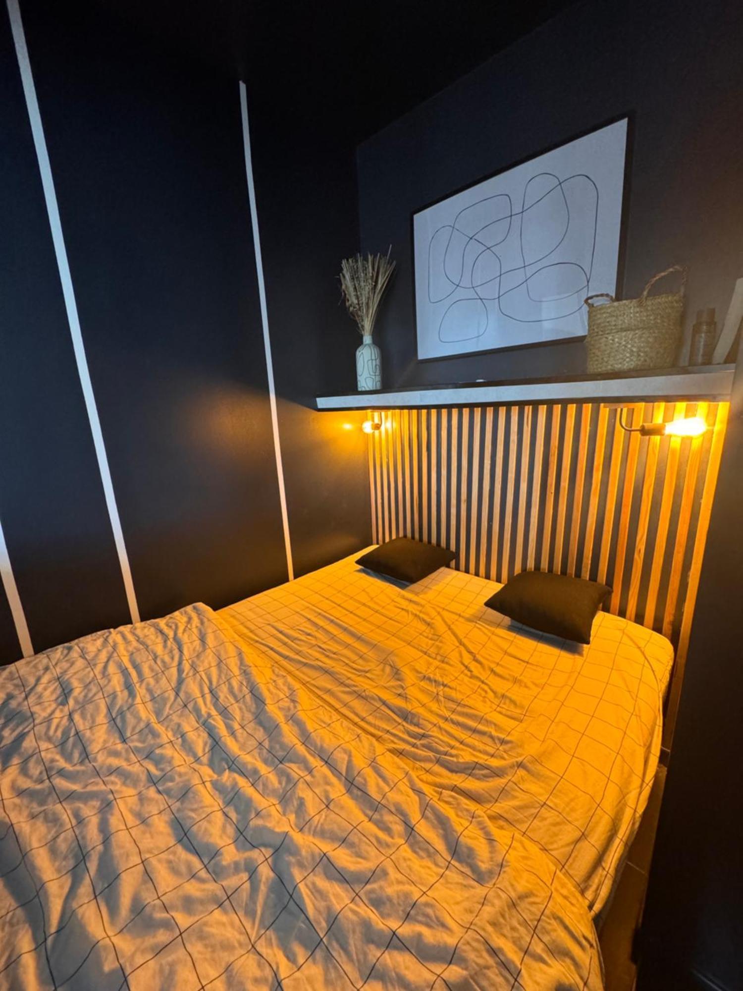 Atelier - Gare Saint Jean Apartment *