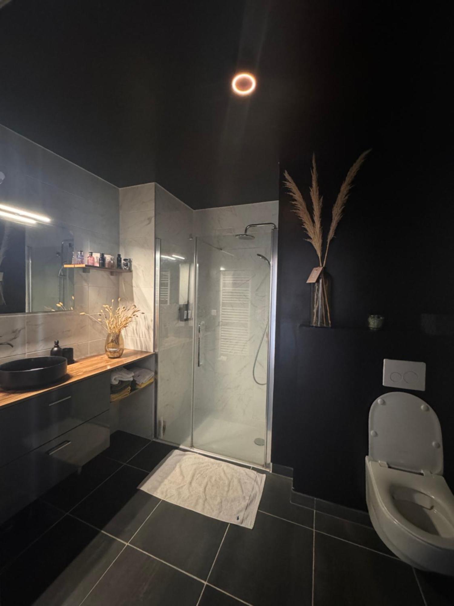 Atelier - Gare Saint Jean Apartment *
